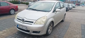 Toyota Corolla verso 