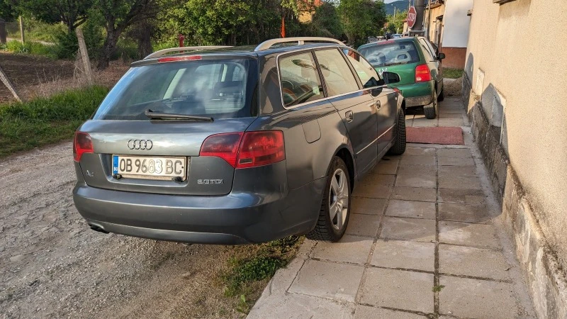 Audi A4, снимка 7 - Автомобили и джипове - 47244121