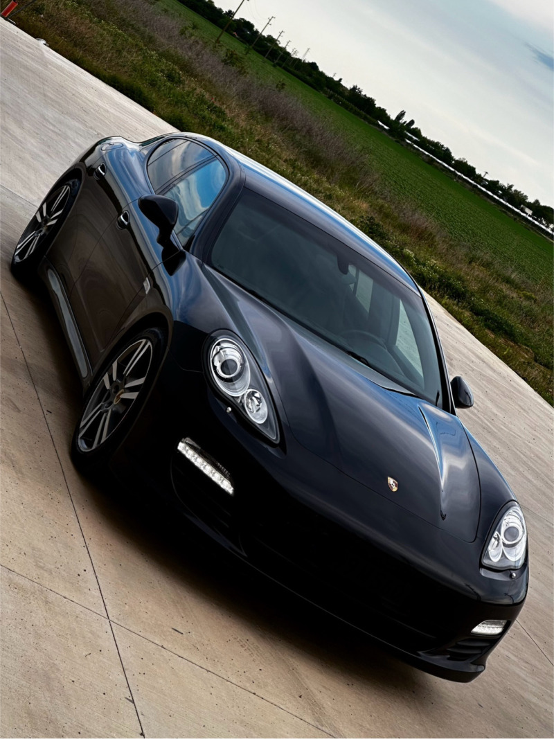 Porsche Panamera TOP, като нова, снимка 2 - Автомобили и джипове - 46464004