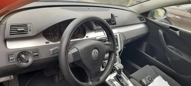 VW Passat 1.4 benz-metan, снимка 8 - Автомобили и джипове - 47458145