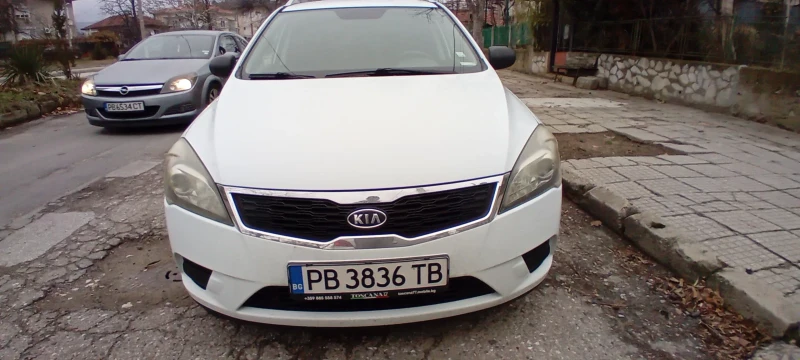 Kia Ceed, снимка 1 - Автомобили и джипове - 48237824