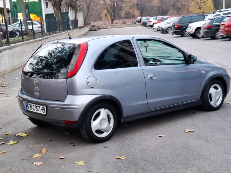 Opel Corsa 1.3 TDCI, снимка 3 - Автомобили и джипове - 48253455