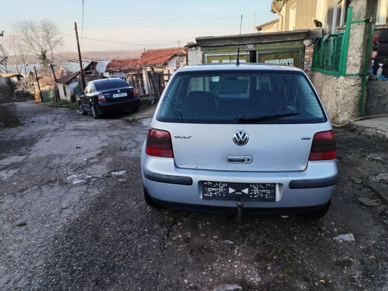 VW Golf 1.9 TDI 90 коня, снимка 4 - Автомобили и джипове - 48457753