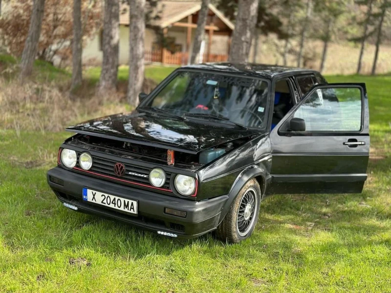 VW Golf, снимка 3 - Автомобили и джипове - 49210910