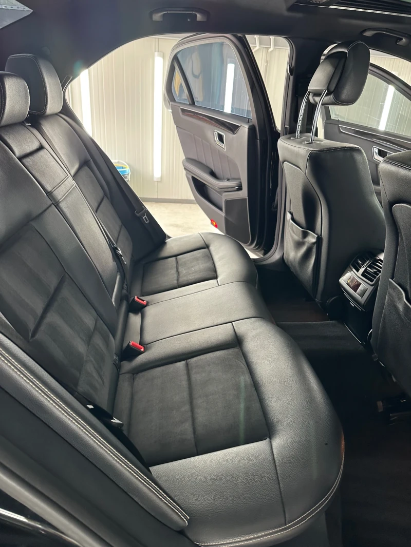 Mercedes-Benz E 350  AMG PACK* AVANTGARDE* 231к.с.* , снимка 12 - Автомобили и джипове - 52244477
