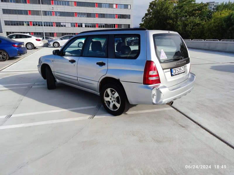 Subaru Forester 2.0 Turbo, снимка 6 - Автомобили и джипове - 49394509