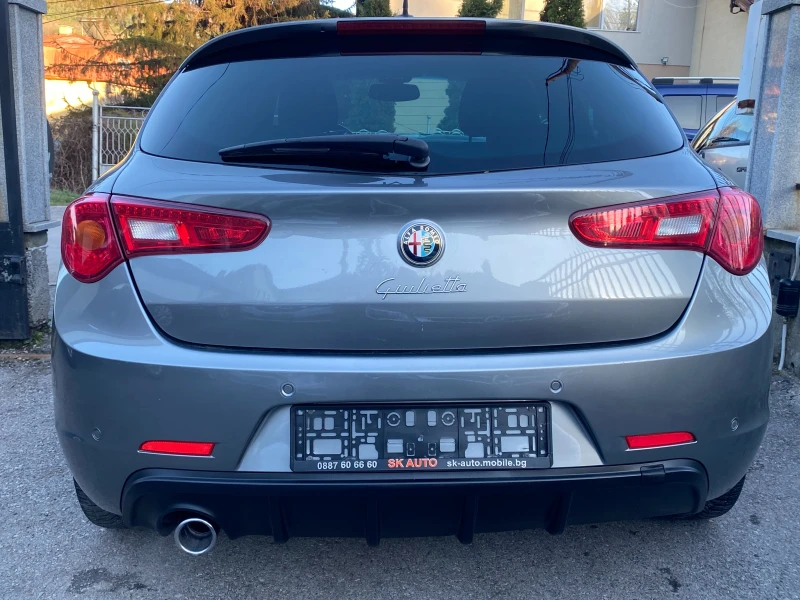 Alfa Romeo Giulietta 1.4TURBO-170ks-AUTOMATIK-SPRINT-EURO6B-PDC-FACELIF, снимка 5 - Автомобили и джипове - 49579028