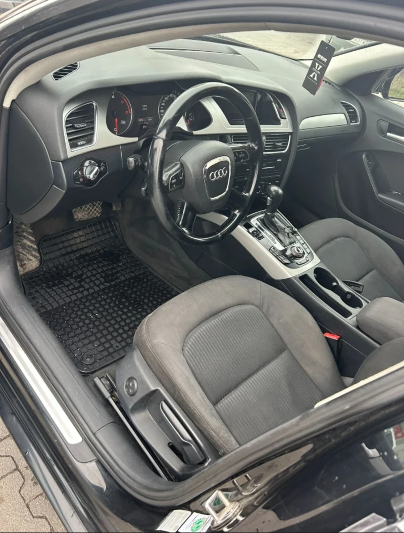 Audi A4 2.0TDI, снимка 5 - Автомобили и джипове - 53060349