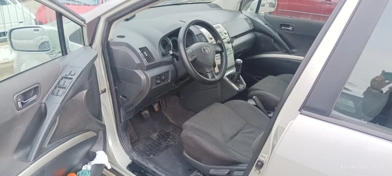 Toyota Corolla verso, снимка 5 - Автомобили и джипове - 53104108
