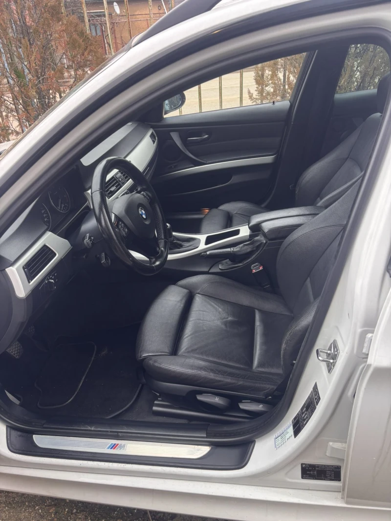 BMW 320 e91, снимка 9 - Автомобили и джипове - 53585101