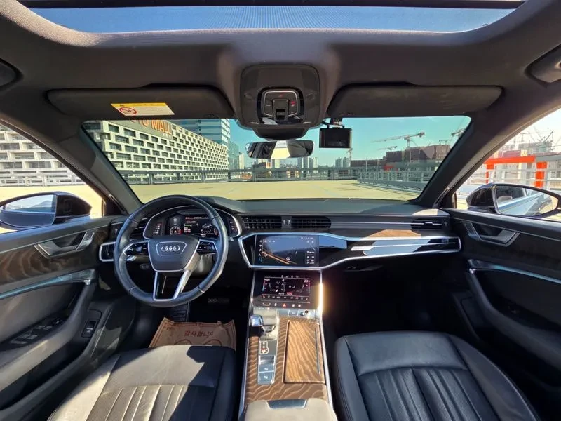 Audi A6 2.0 TDI Quattro, снимка 6 - Автомобили и джипове - 54147837