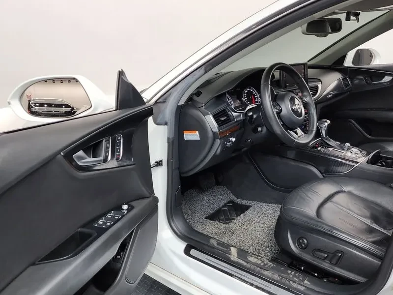 Audi A7 3.0 TDI Quattro, снимка 10 - Автомобили и джипове - 55087344