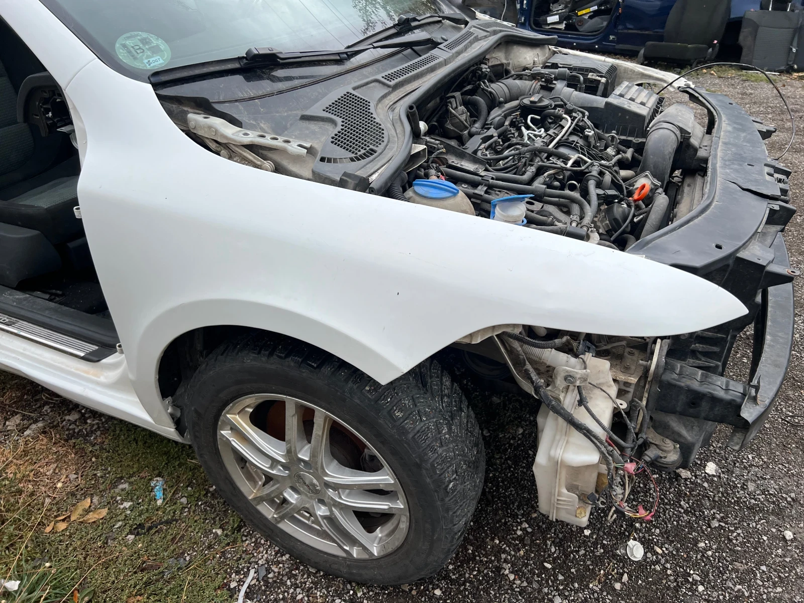 Skoda Superb 2.0tdi, снимка 17 - Автомобили и джипове - 45666882