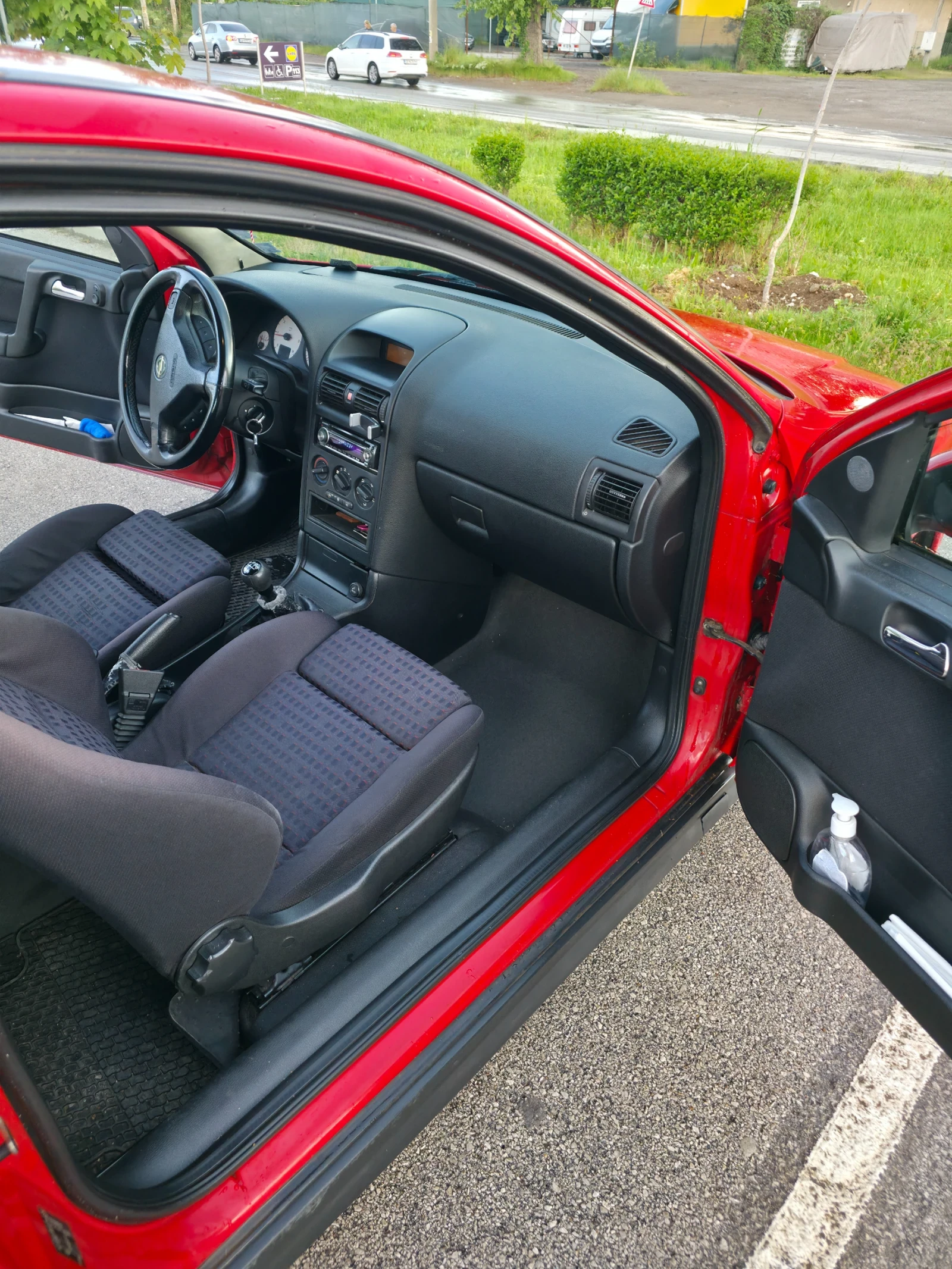 Opel Astra, снимка 6 - Автомобили и джипове - 54569059