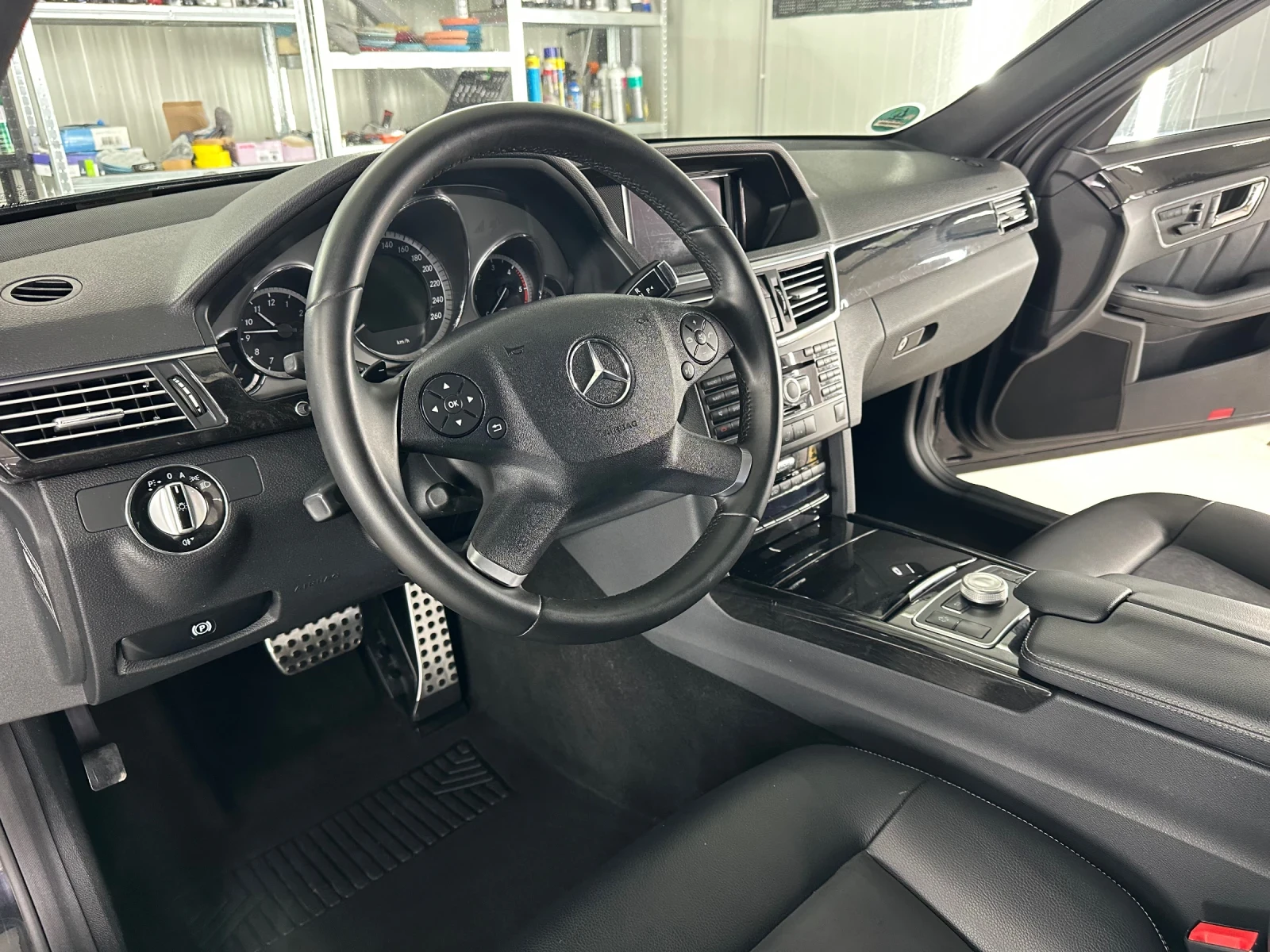 Mercedes-Benz E 350  AMG PACK* AVANTGARDE* 231к.с.*  | Mobile.bg — изображение 11