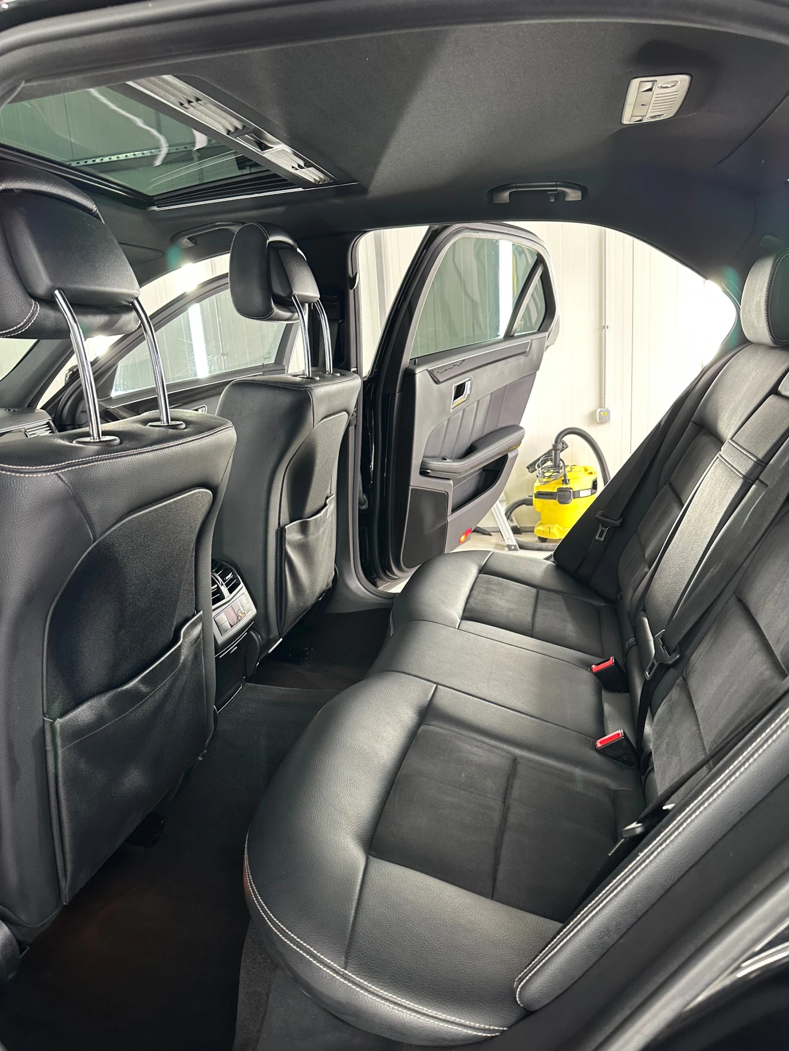 Mercedes-Benz E 350  AMG PACK* AVANTGARDE* 231к.с.*  | Mobile.bg — изображение 13
