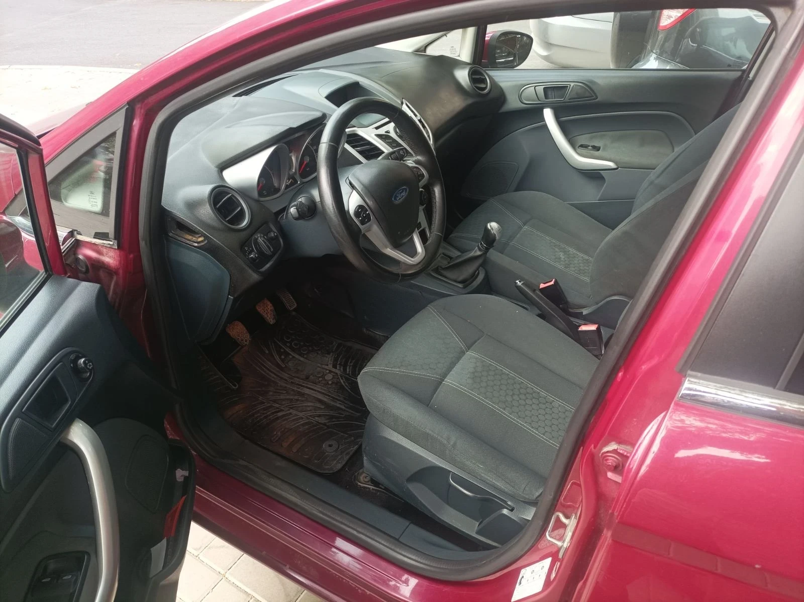 Ford Fiesta 1.4 TDCi | Mobile.bg   4