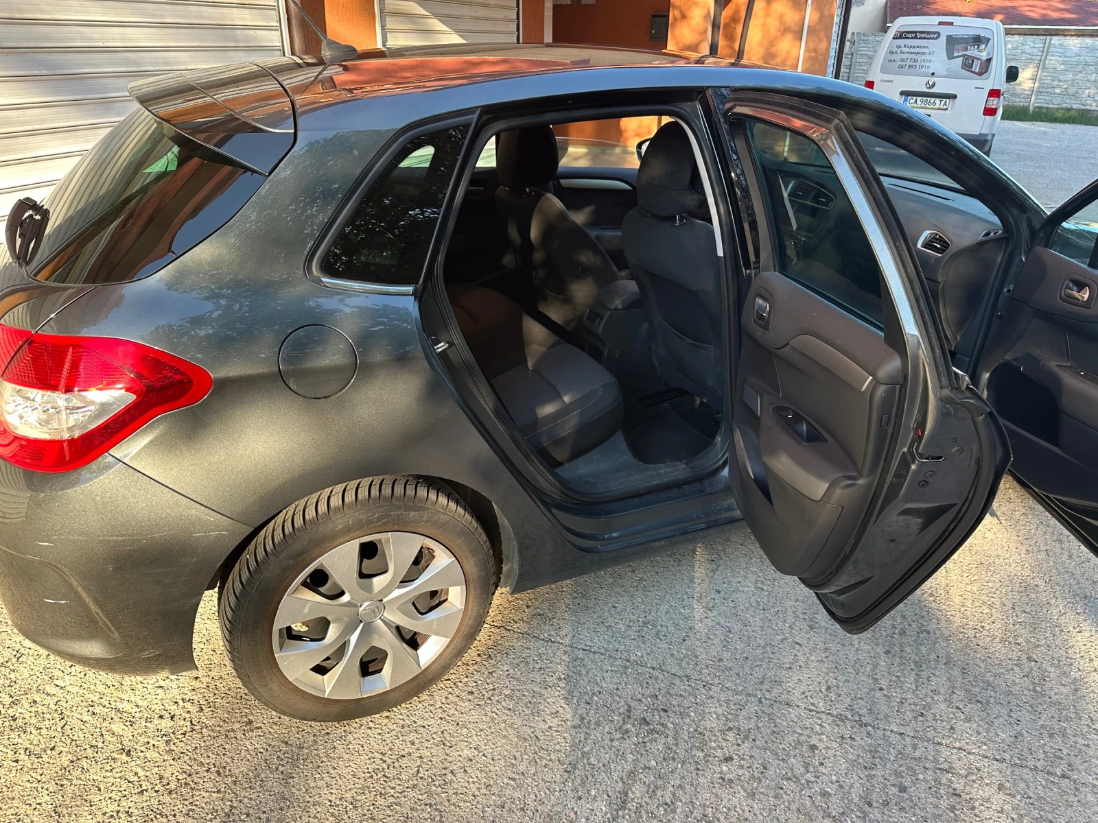 Citroen C4  - изображение 8