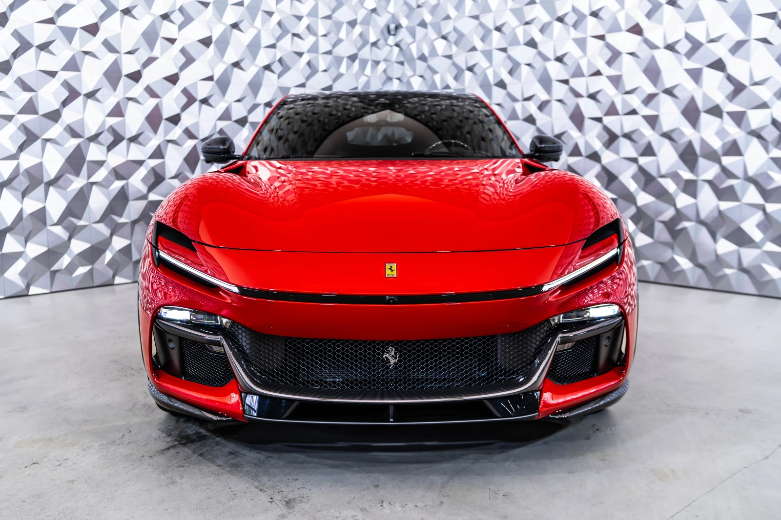 Ferrari Purosangue Rosso Corsa - изображение 2