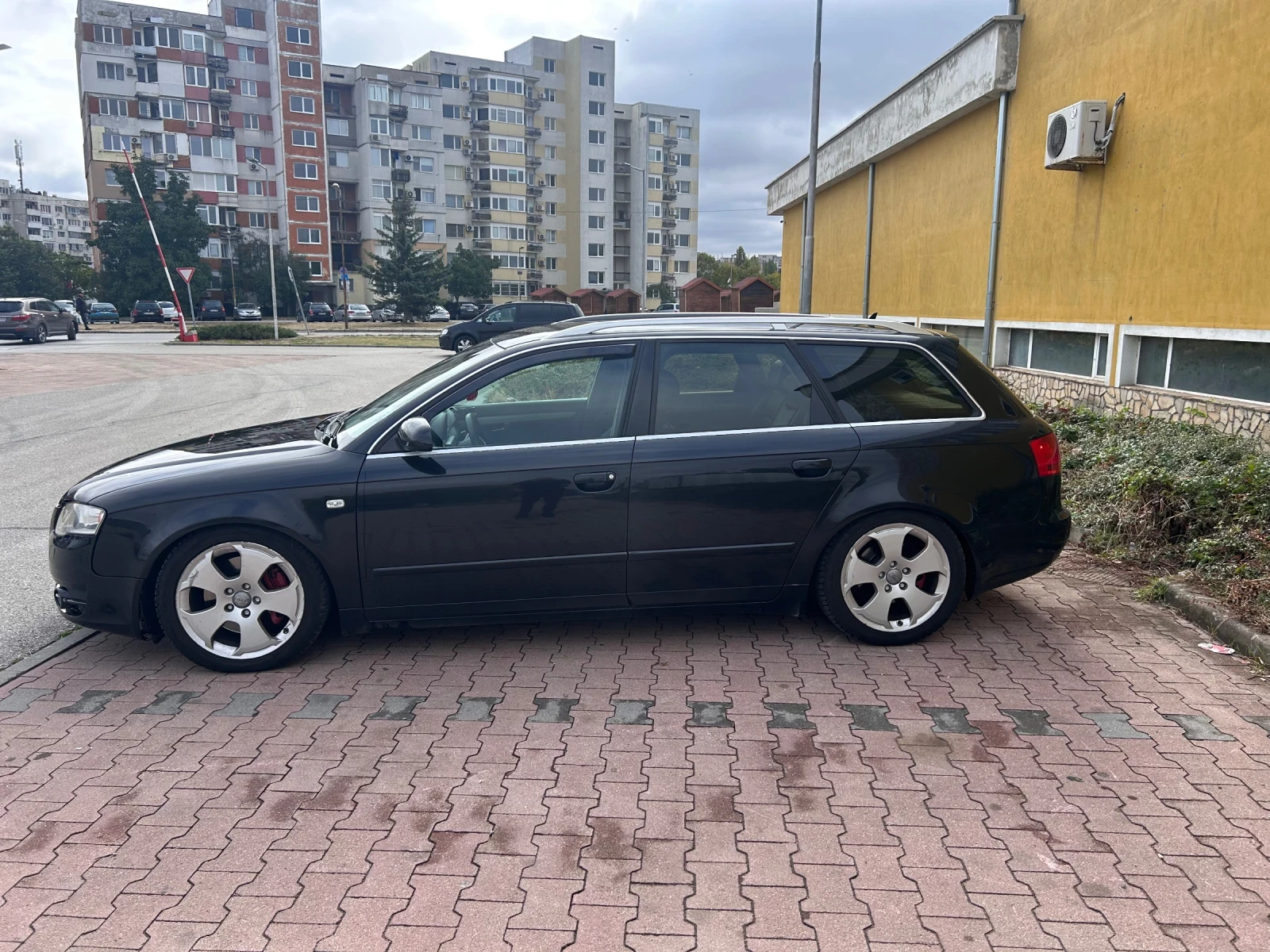 Audi A4 B7 - изображение 2