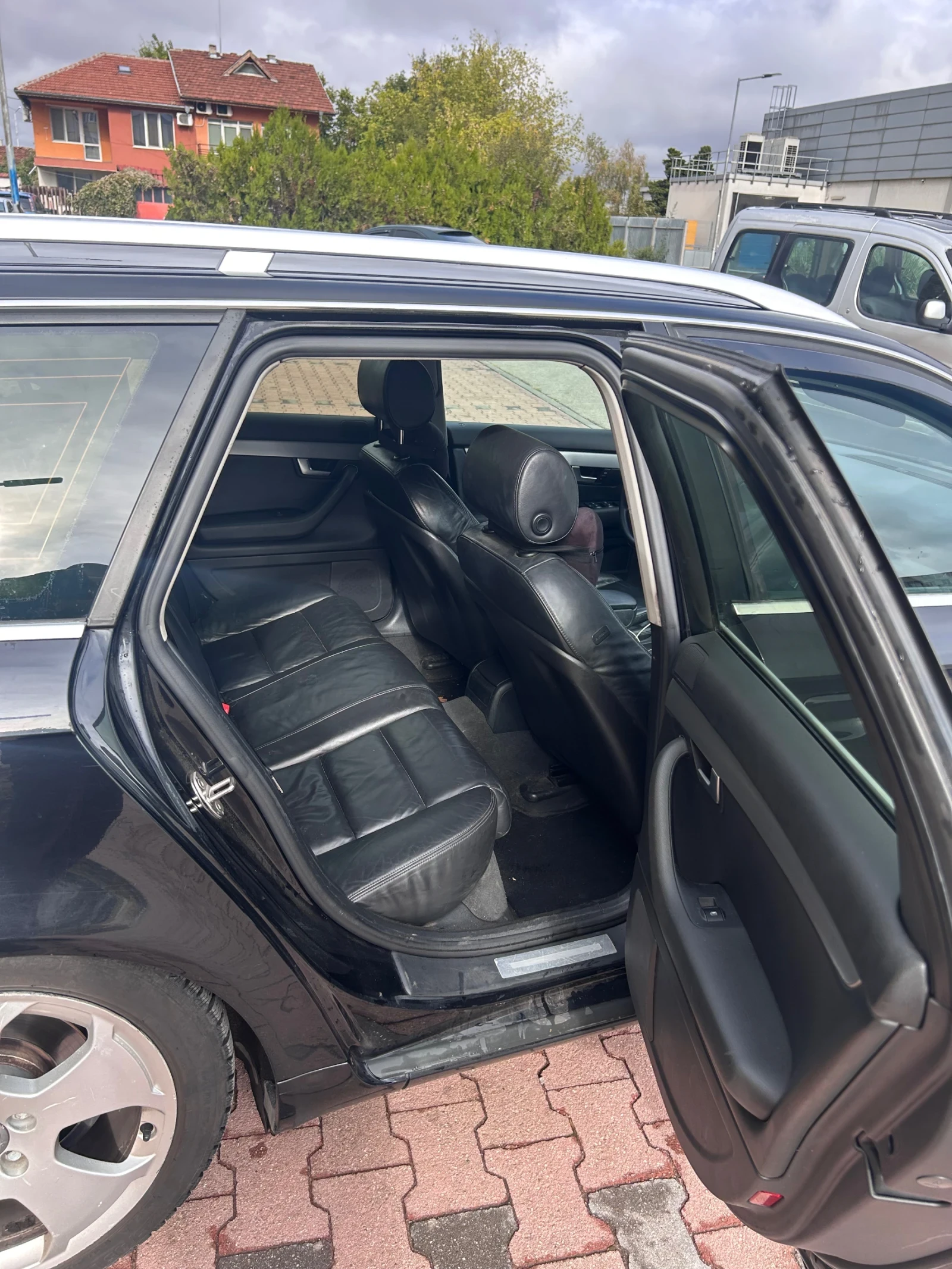 Audi A4 B7 - изображение 6