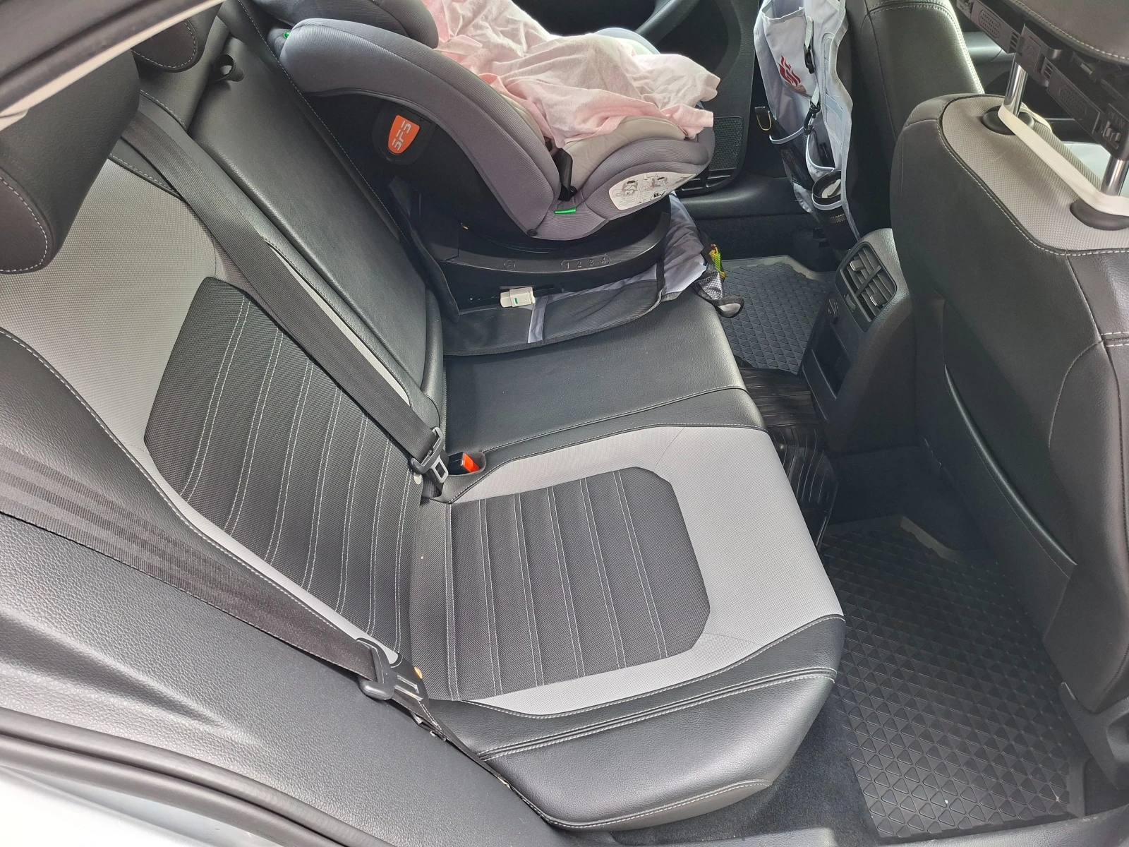 VW Jetta 2.0, 140 .. | Mobile.bg   13