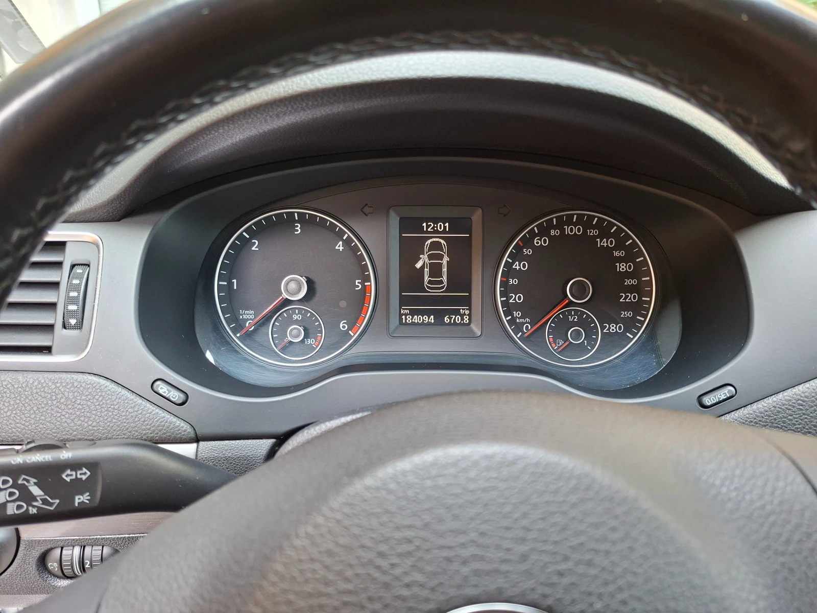 VW Jetta 2.0, 140 к.с. - изображение 7