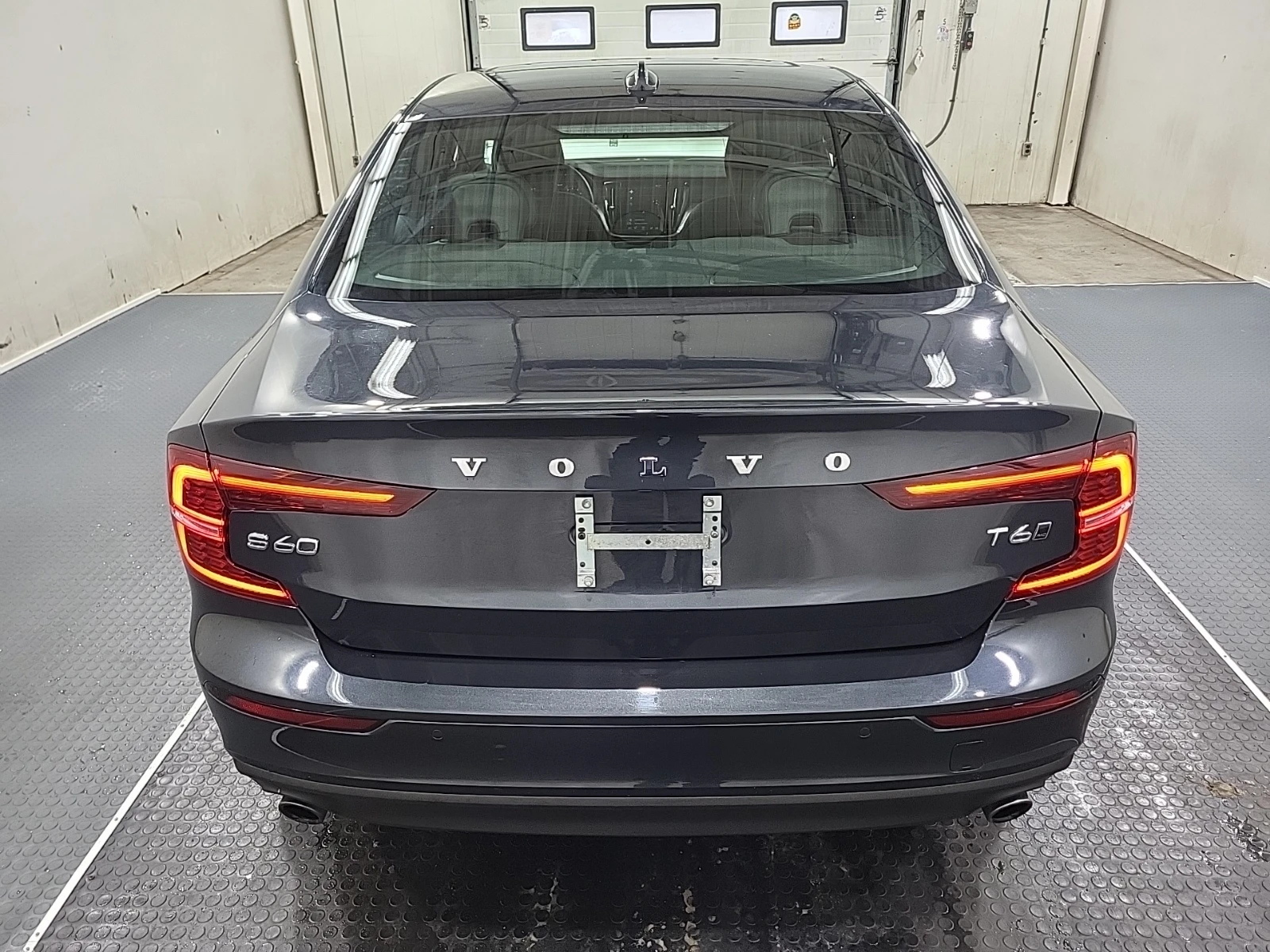 Volvo S60 T6 MOMENTUM AWD * Carfax * Опция за финансиране *  - изображение 4