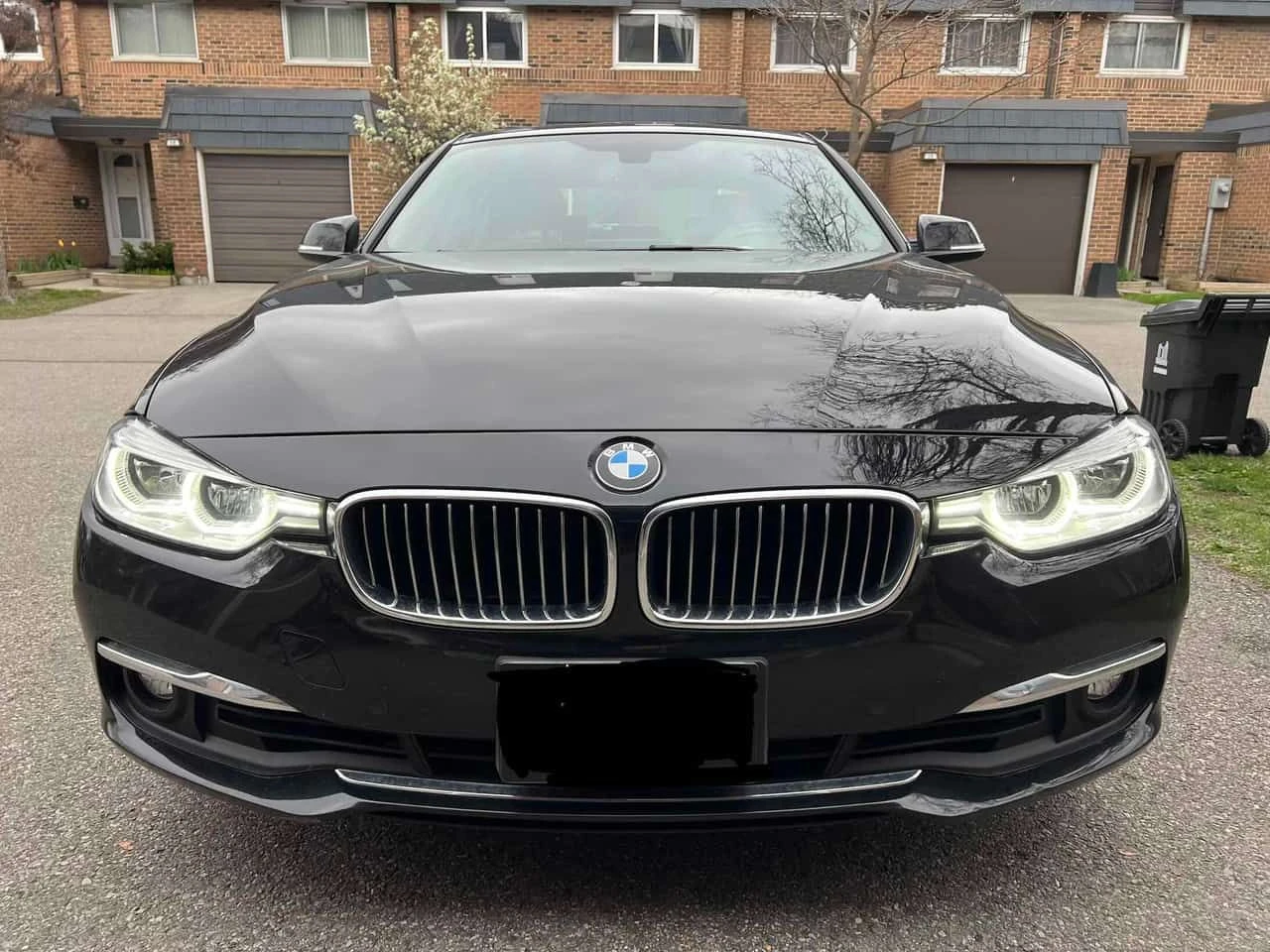 BMW 330 i xDrive/ПОДГРЕВИ/ШИБИДАХ/360 CAM, снимка 2 - Автомобили и джипове - 54430924