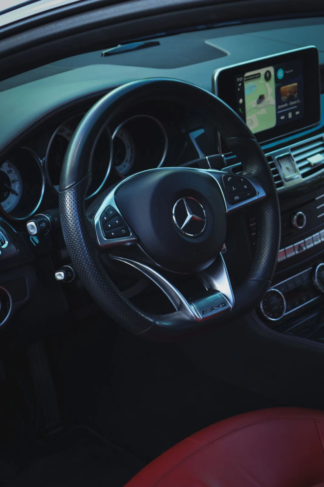 Mercedes-Benz CLS 350 AMG Night Package, снимка 6 - Автомобили и джипове - 54455533