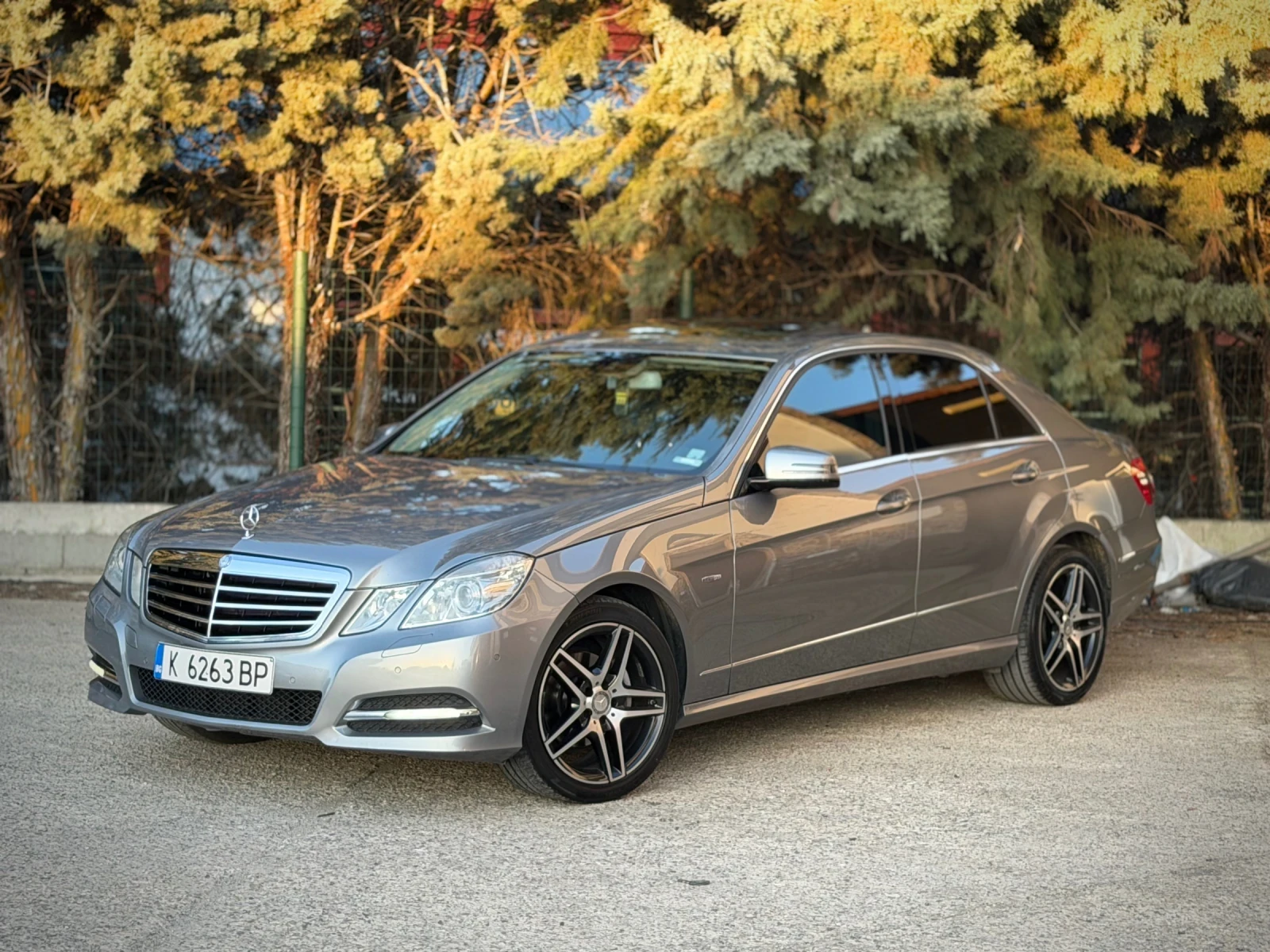 Mercedes-Benz E 220