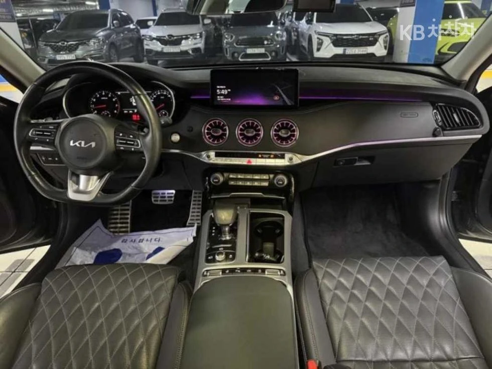 Kia Stinger 2.5 MASTERS PANORAMA CAMERA ОБДУХ ПОДГРЕВ FULL, снимка 6 - Автомобили и джипове - 55483968
