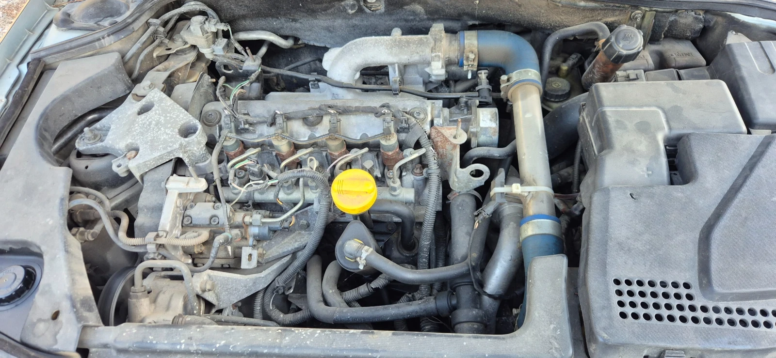 Renault Laguna, снимка 9 - Автомобили и джипове - 56156249