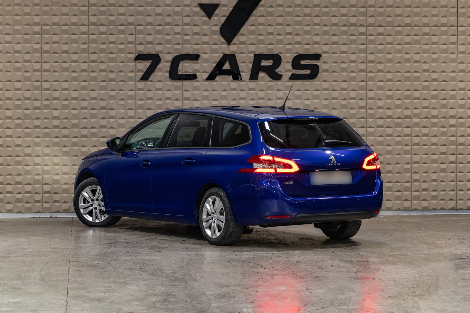 Peugeot 308 1.2 Pure Tech| Automatic| �������� | Mobile.bg � ����������� 4