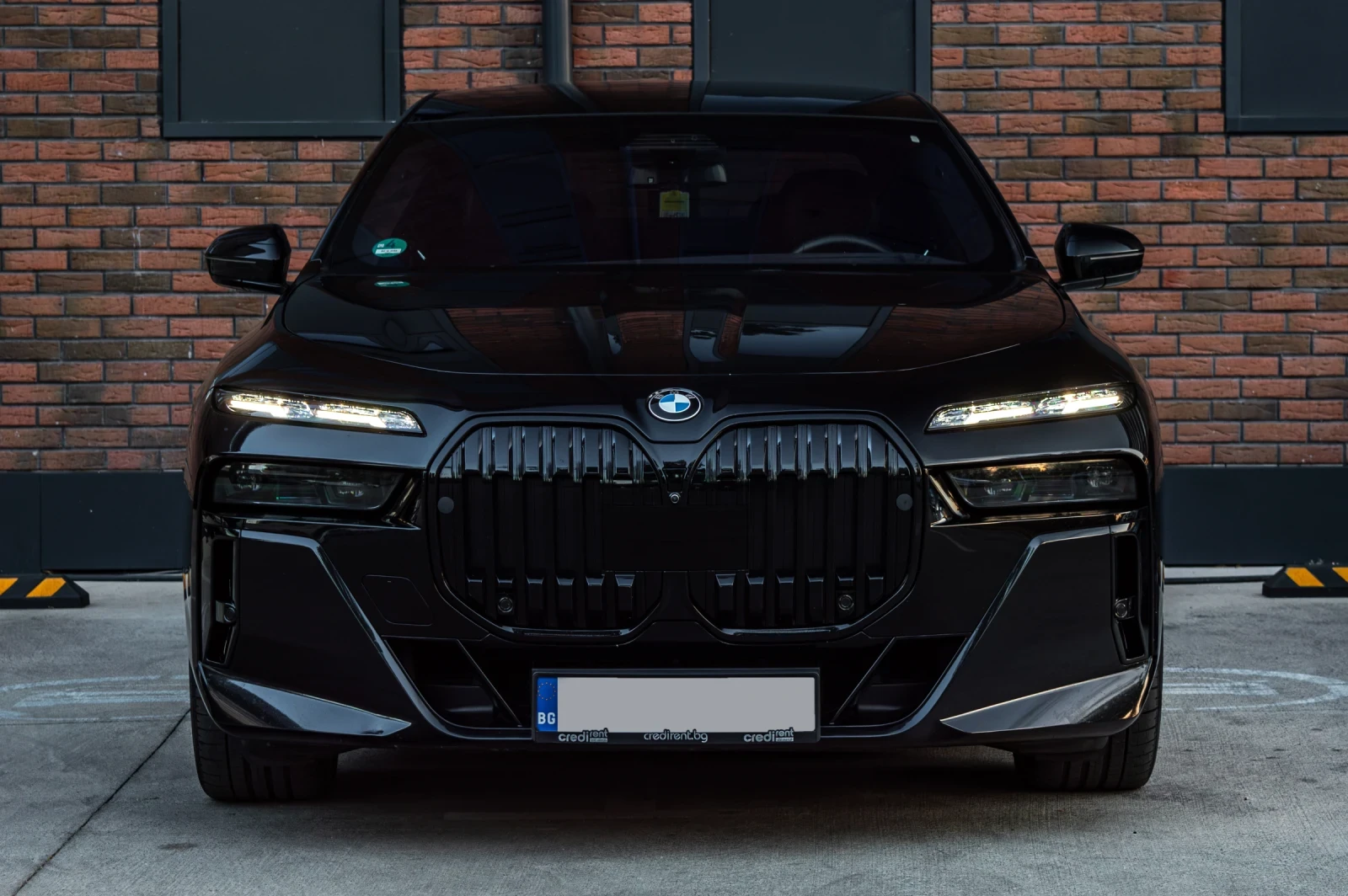 BMW 740 D xDrive M-Package Pro, снимка 3 - Автомобили и джипове - 56509958