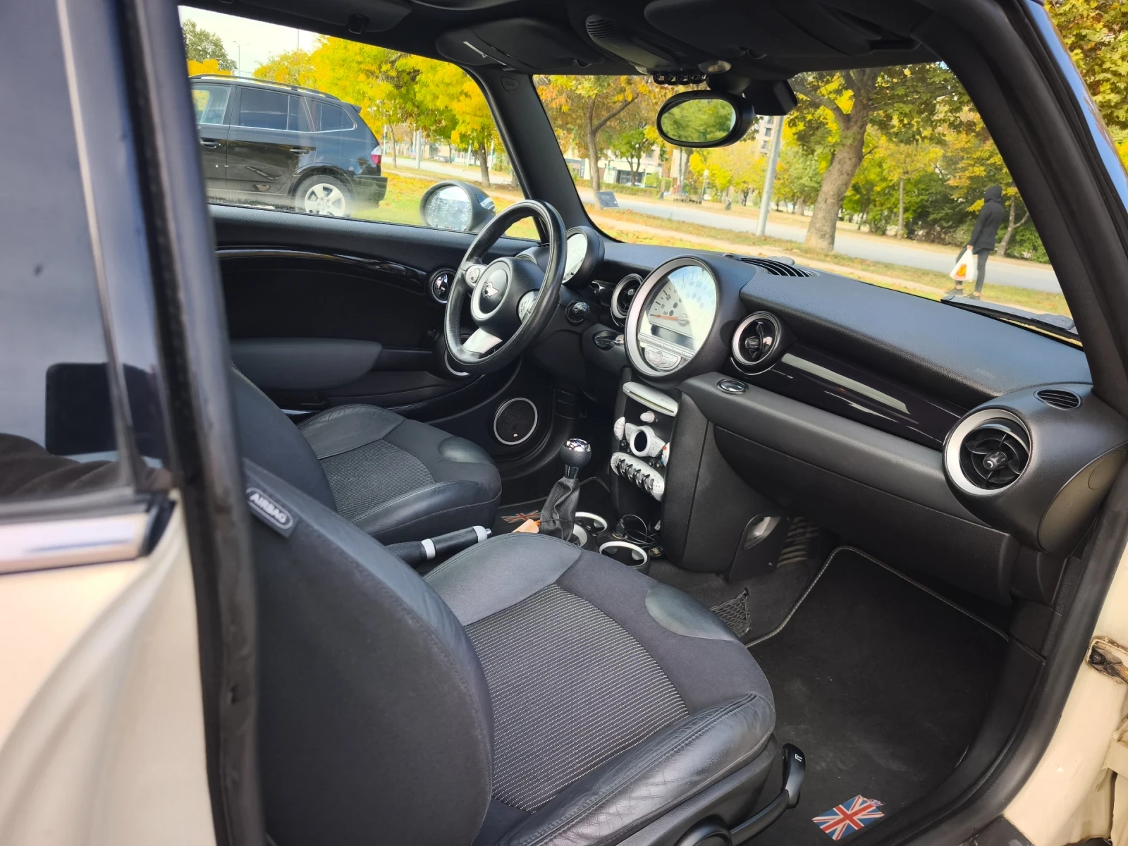 Mini Cooper, снимка 5 - Автомобили и джипове - 56547160