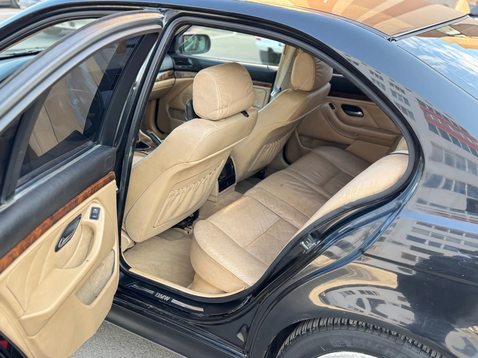 BMW 530 3.0d, снимка 10 - Автомобили и джипове - 56598335