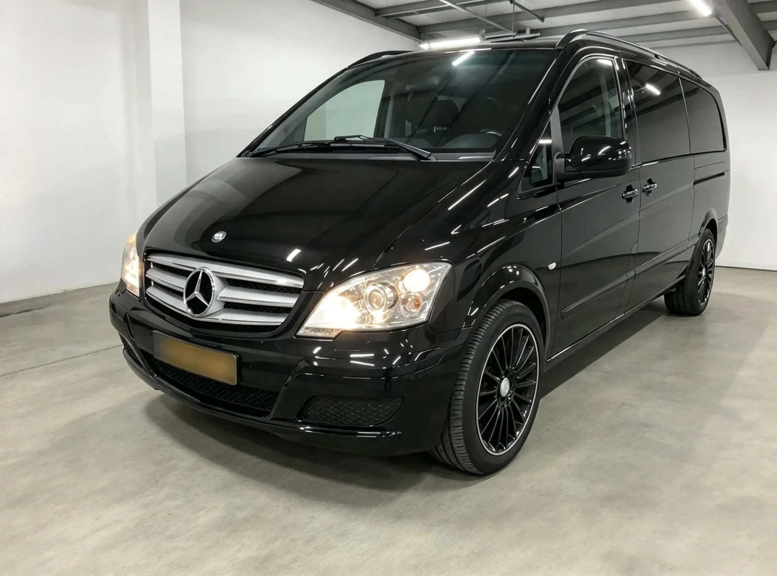 Mercedes-Benz Viano 3.0 CDI extralang BlueEfficiency Ambiente