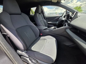 Toyota C-HR II-2.0-Plug-in Hybrid- e CVT-223 hp-ГАРАНЦИЯ, снимка 12