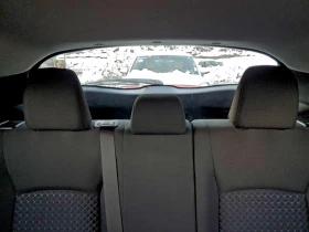 Toyota C-HR 2l Xle, снимка 10