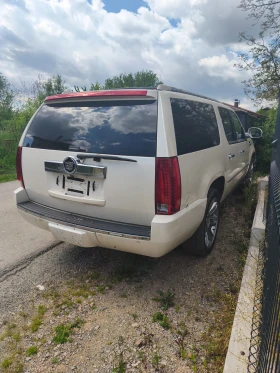 Cadillac Escalade ESV 6.2 V8 - 15350 € / 30021.99 лв. - 93656747 4