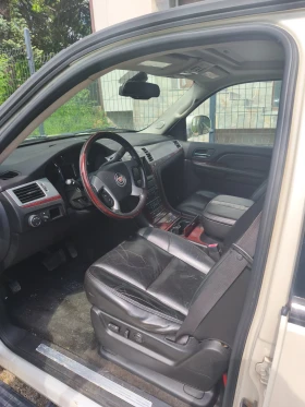 Cadillac Escalade ESV 6.2 V8 - 15350 € / 30021.99 лв. - 93656747 7