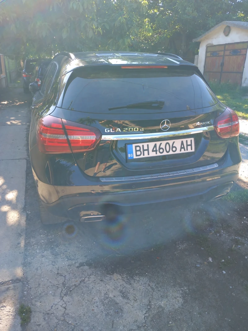 Mercedes-Benz GLA 200 200Д, снимка 4 - Автомобили и джипове - 47813450