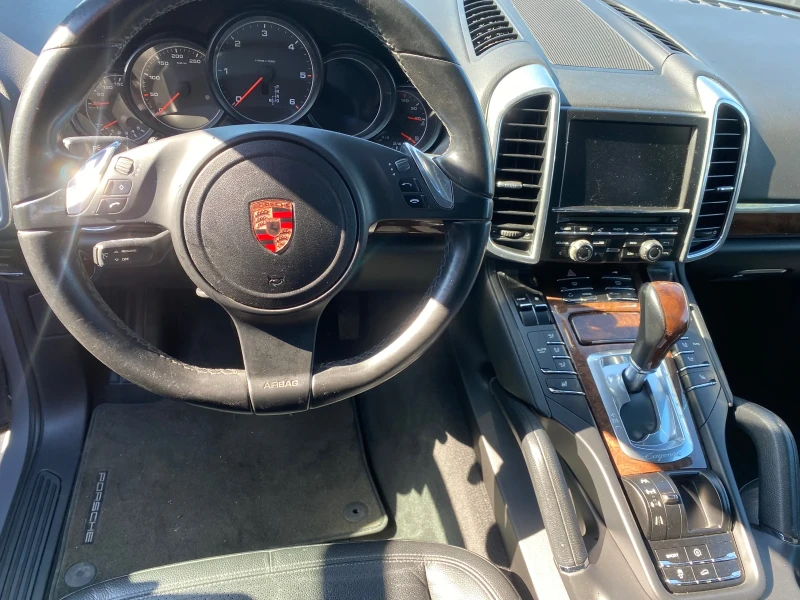 Porsche Cayenne 3.0D-GTS, снимка 8 - Автомобили и джипове - 48105543