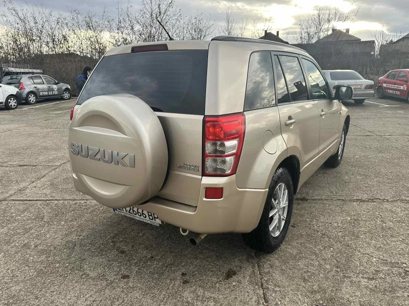 Suzuki Grand vitara, снимка 5 - Автомобили и джипове - 48538619