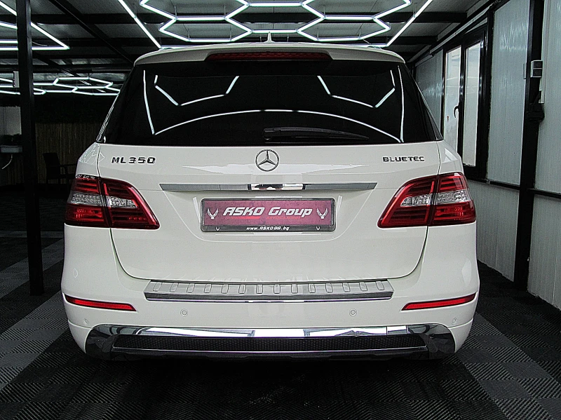 Mercedes-Benz ML 350 AMG-Line/4-MATIC/ START STOP/SPORT/СОБСТВЕН ЛИЗИНГ, снимка 5 - Автомобили и джипове - 50523833