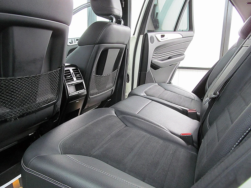 Mercedes-Benz ML 350 AMG-Line/4-MATIC/ START STOP/SPORT/СОБСТВЕН ЛИЗИНГ, снимка 10 - Автомобили и джипове - 50523833