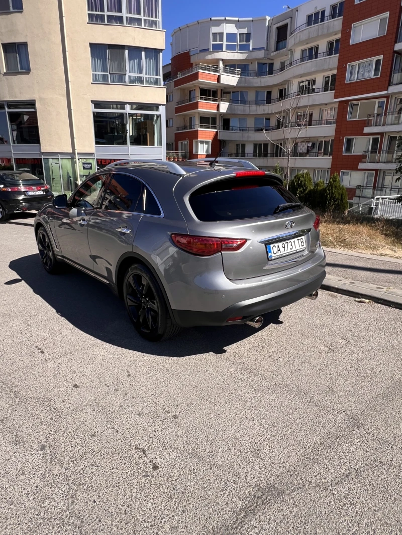 Infiniti Fx 30 FX 30d S, снимка 4 - Автомобили и джипове - 52049427