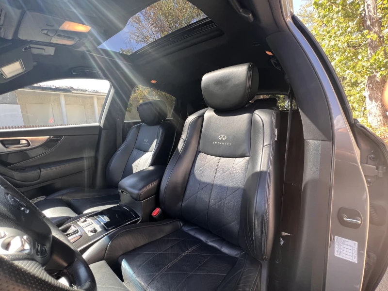 Infiniti Fx 30 FX 30d S, снимка 15 - Автомобили и джипове - 52049427
