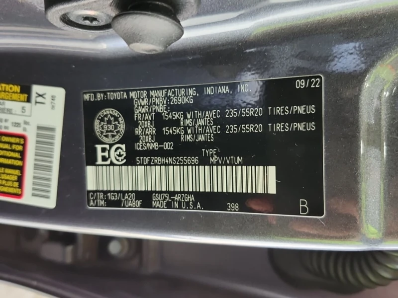 Toyota Highlander * LIMITED * 360  * ДИСТРОНИК * Head-Up * Keyless *, снимка 16 - Автомобили и джипове - 53413073